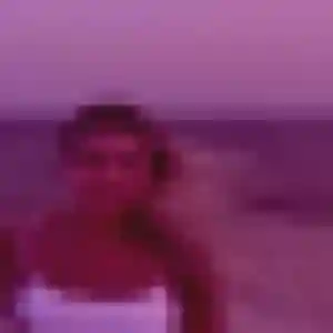 Photo exclusive de Ghislaine, 19 ans à Saint-Denis - plan discret