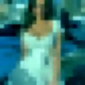 Photo sexy de Salima, 33 ans à Saint-Fargeau-Ponthierry - plan discret