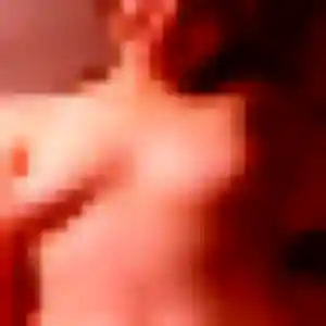 Jeanne, 26 ans, connectée à Saint-Laurent-du-Maroni pour un rencontre libertine