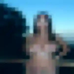 Rym, femme de 21 ans propose rencontre libertine à Saint-Lyphard