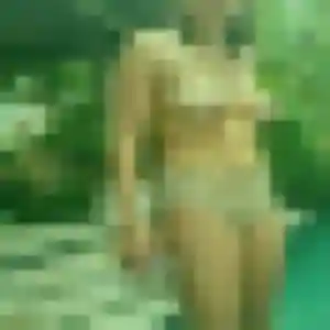 Regine (25 ans) à Saint-Maur-des-Fossés cherche une rencontre maintenant