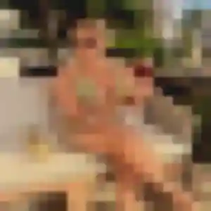 Karima (34 ans) à Saint-Ouen-sur-Seine cherche une rencontre rapidement