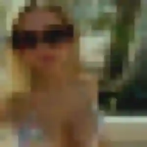 Photo de Ursula à Saint-Pierre-en-Faucigny (27 ans) - rencontre libertine discret