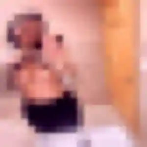 Giulia, 36 ans, connectée à Saint-Renan pour une rencontre coquine
