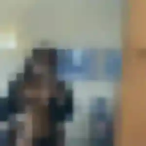 Charmante Nora, 41 ans à Sainte-Rose - la contacter