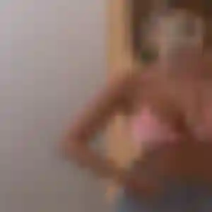 Rejoins Theresa, 35 ans à Salles en privé
