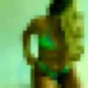 Contacte Corinne, 29 ans à Sausset-les-Pins gratuitement
