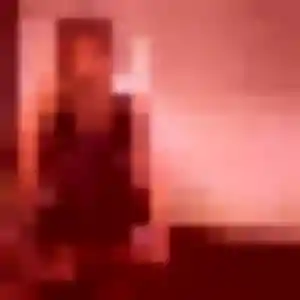 Jade, 21 ans, connectée à Toul pour un rencontre libertine