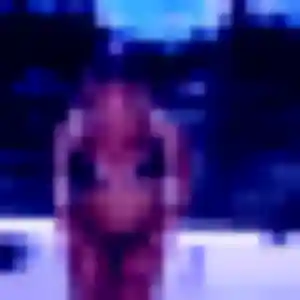 Découvre Rosalie, 22 ans à Unieux en privé