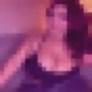 Flavia (29 ans) à Valognes propose un rencontre libertine ce soir
