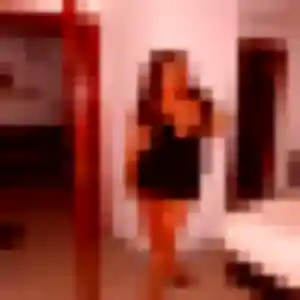 Agnes, femme de 22 ans propose rencontre libertine à Vannes