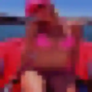 Contacte Agnes, 27 ans à Vauvert en privé