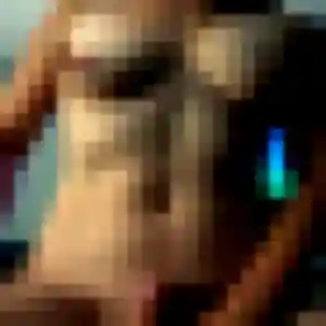 Photo de Jade à Villeneuve-le-Roi (43 ans) - rencontre libertine discret